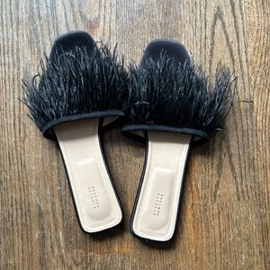 Cute feathery slip on sandals size 38 1/2